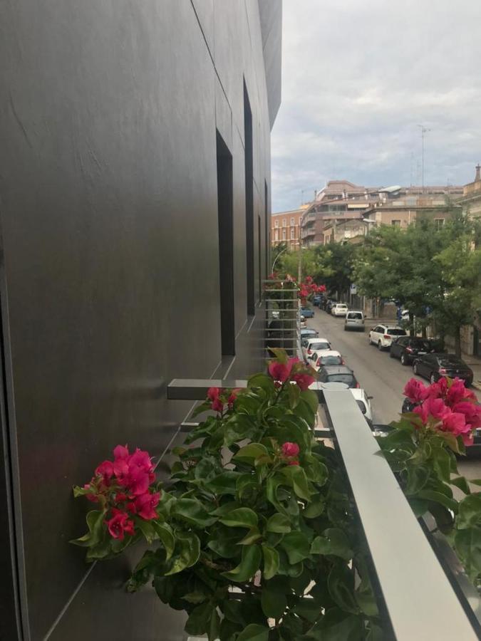 B&B Del Corso Foggia Con Parcheggio Custodito المظهر الخارجي الصورة